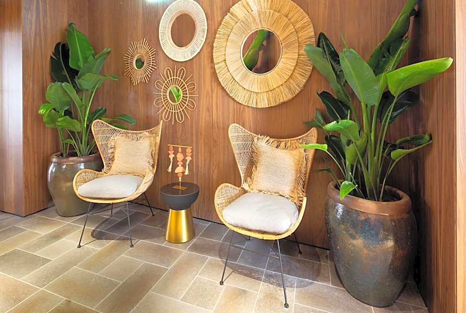 Atocha Hotel Madrid, Tapestry Collection by Hilton