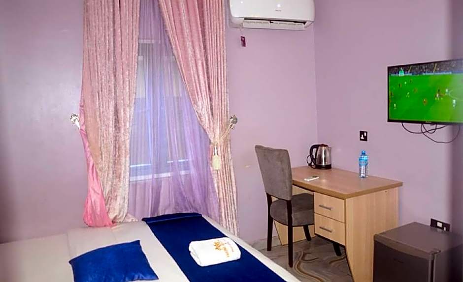 Amazing Grace Hotel And Holiday Ltd