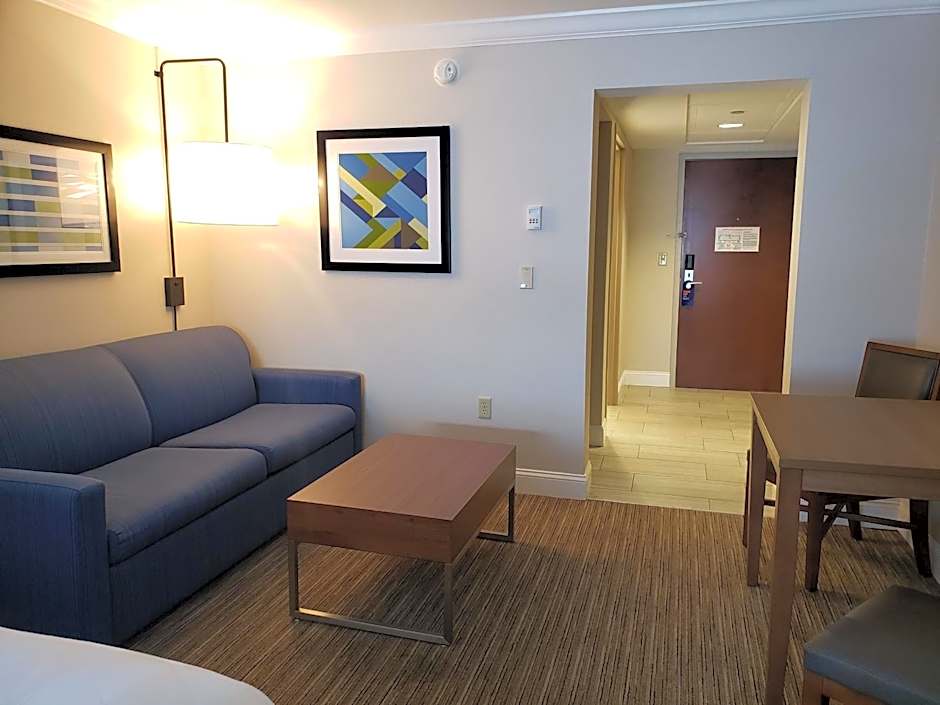 Holiday Inn Express Hotel & Suites Williamsport By IHG