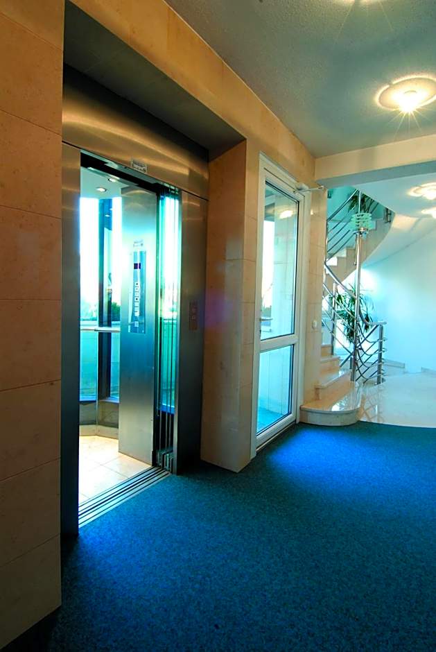 Hozam Wellness és Apartman