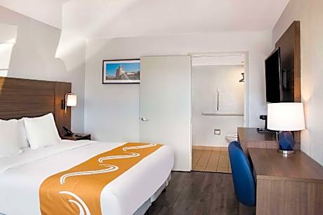King Room - Disability Access/Non Smoking