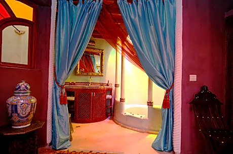 Honeymoon Suite (Samsara)
