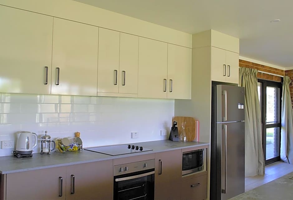 Woolshed Hill Estate