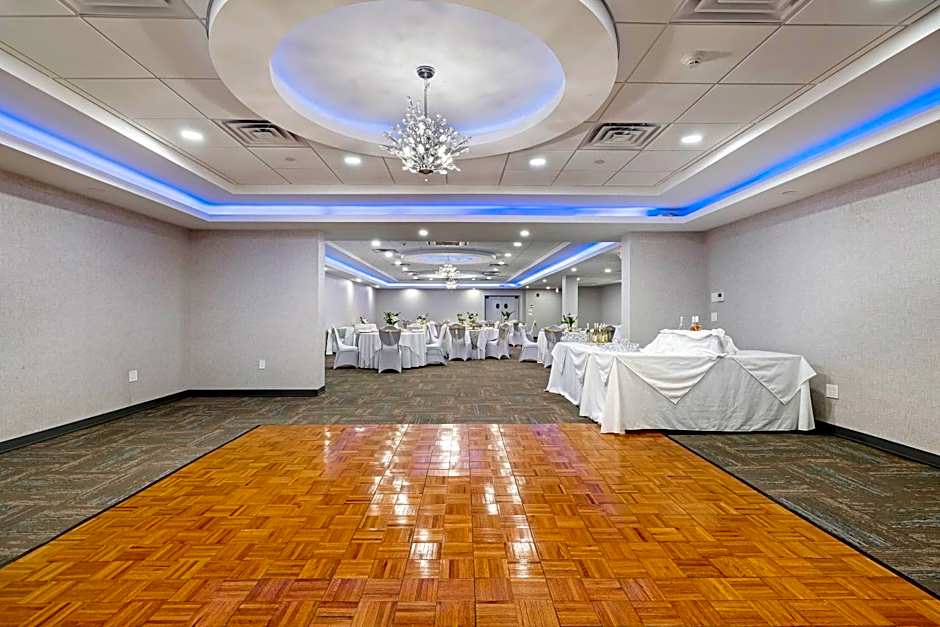 John Carver Inn & Spa