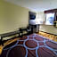 Super 8 by Wyndham Hagerstown I-70