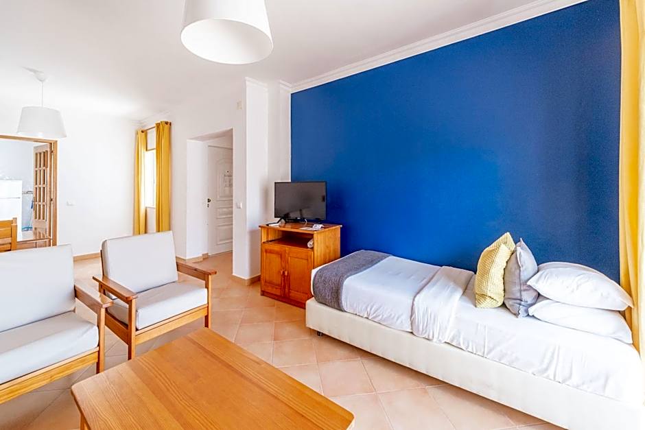 Oasis Beach Apartments