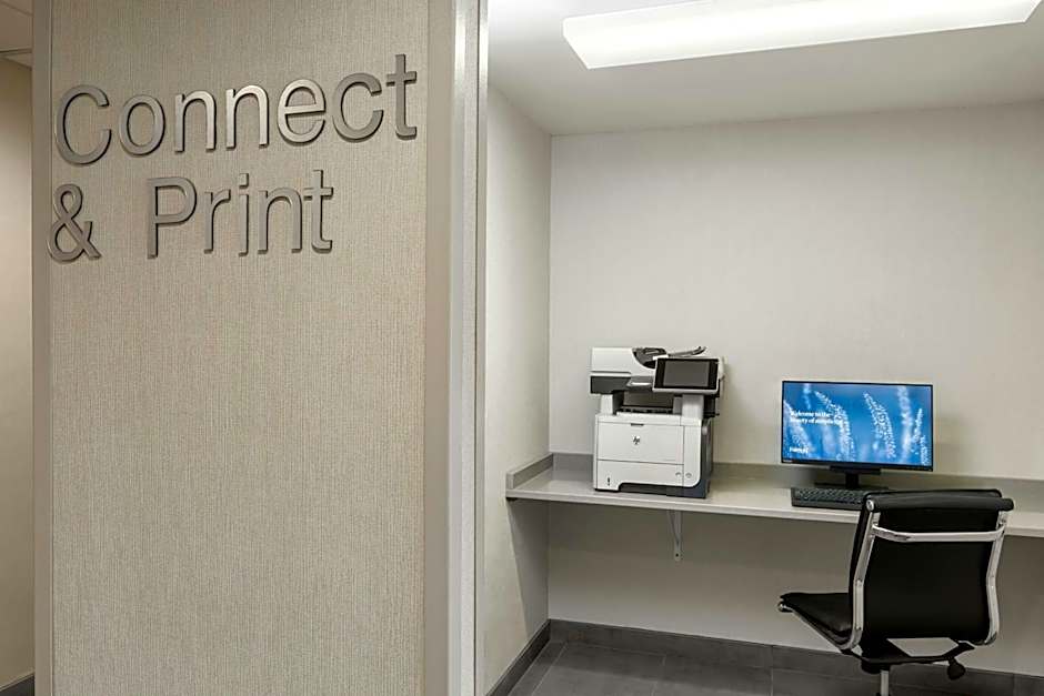 Fairfield Inn & Suites by Marriott Minneapolis St. Paul/Roseville