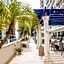 Modern and Luxurious Brickell Studio
