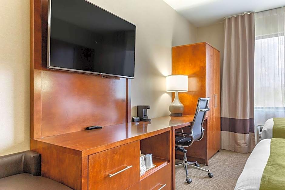 Comfort Suites Dover