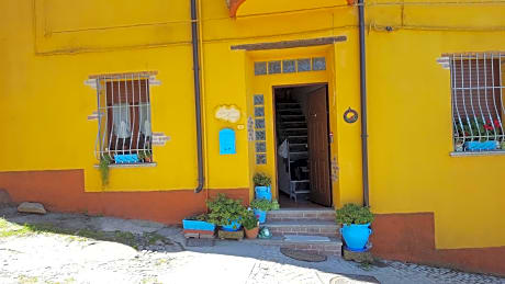 B&B Partaitria
