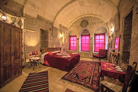 Double or Twin Cave Room