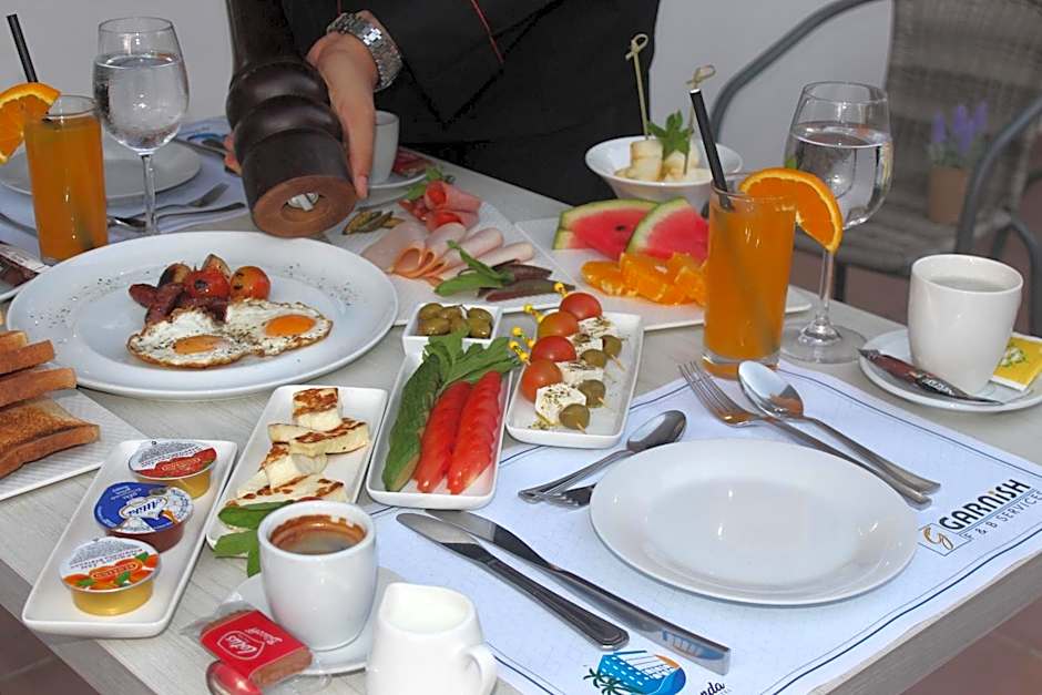 La Veranda Hotel