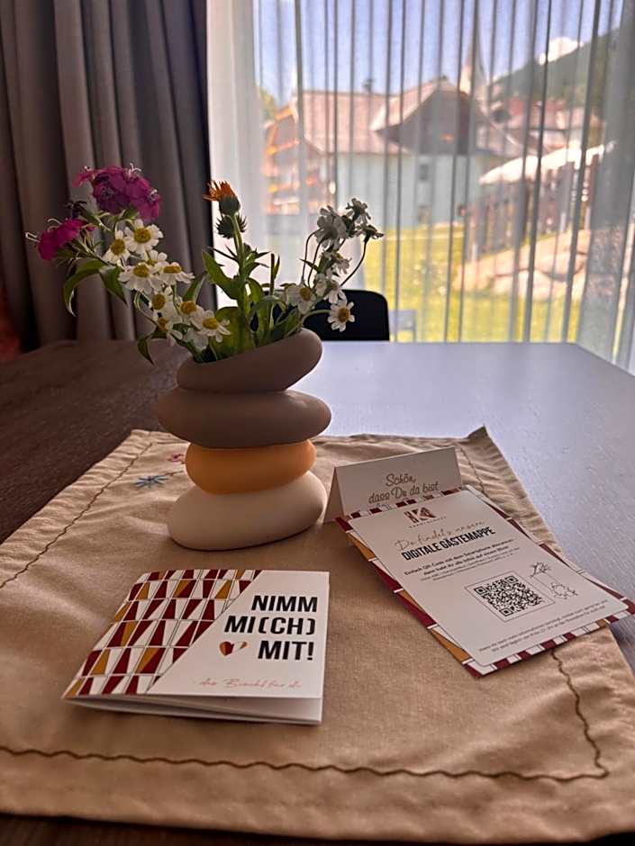 SeeHotel & SeeApartments Kärntnerhof- direkt am See!