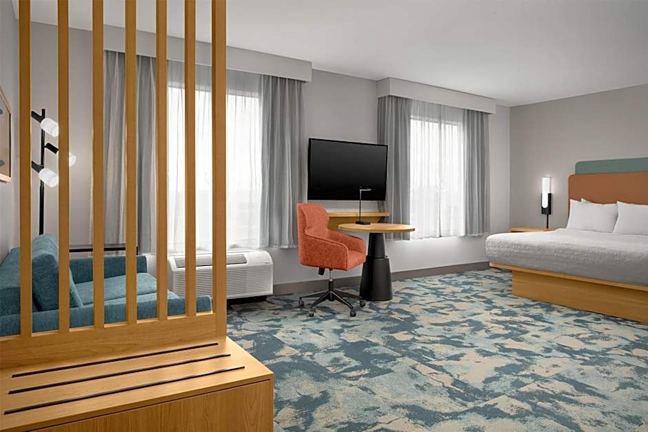 Hampton Inn & Suites Phoenix Chandler-Fashion Center