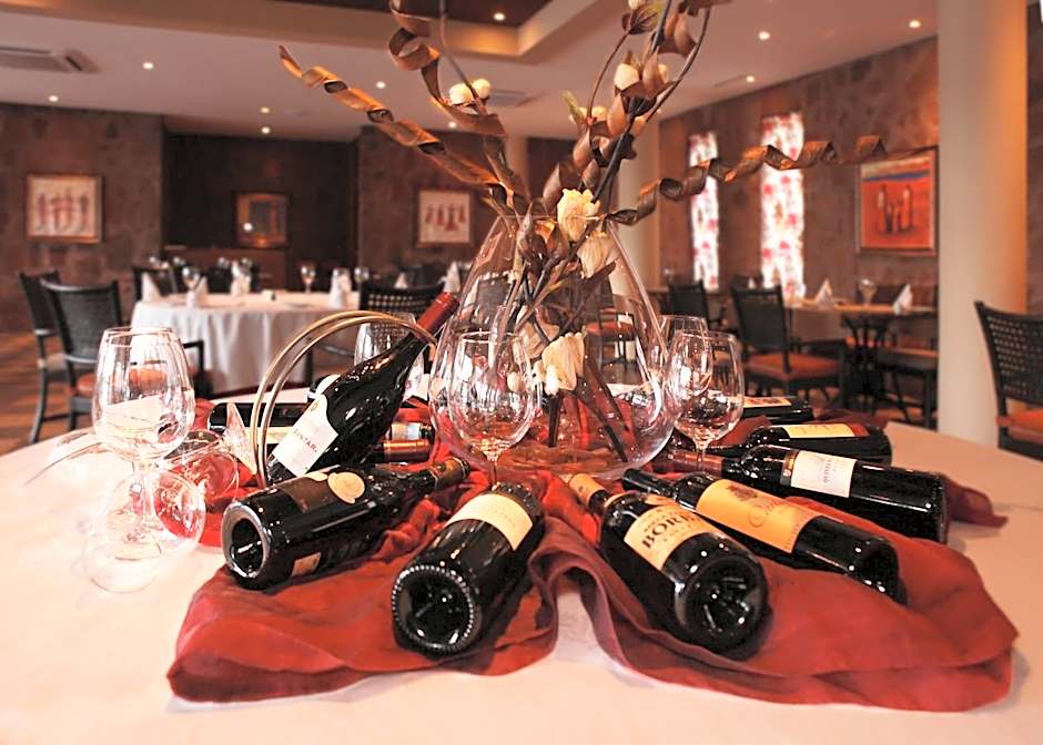 Pestana Tropico Ocean & City Hotel