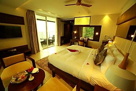 King Room with Balcony