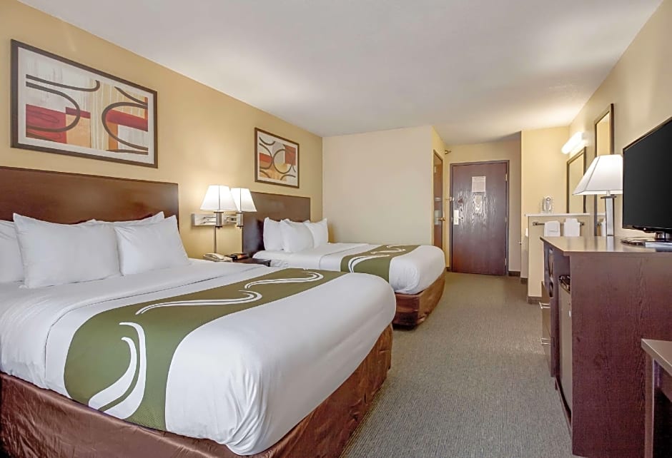 Quality Inn & Suites Lincoln North