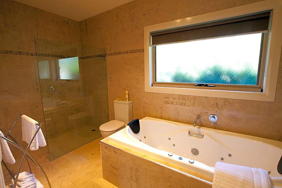 Wild Cattle Creek Estate