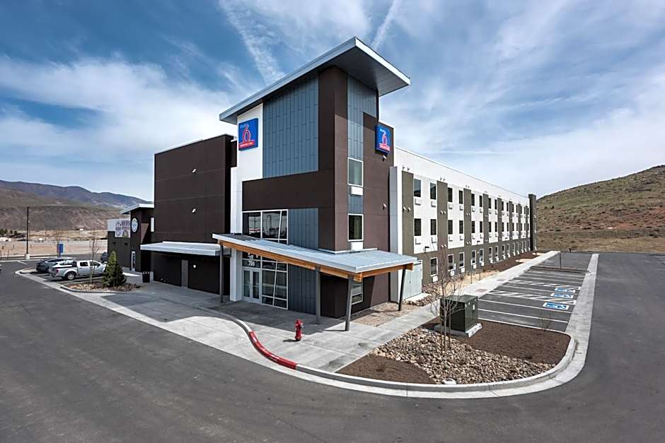 Studio 6-Mccarran, NV - Sparks - Tahoe - Reno Industrial Center