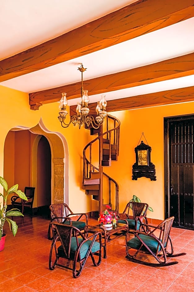 Hotel Montejo