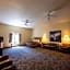 Super 8 by Wyndham Bridgeview of Mackinaw City