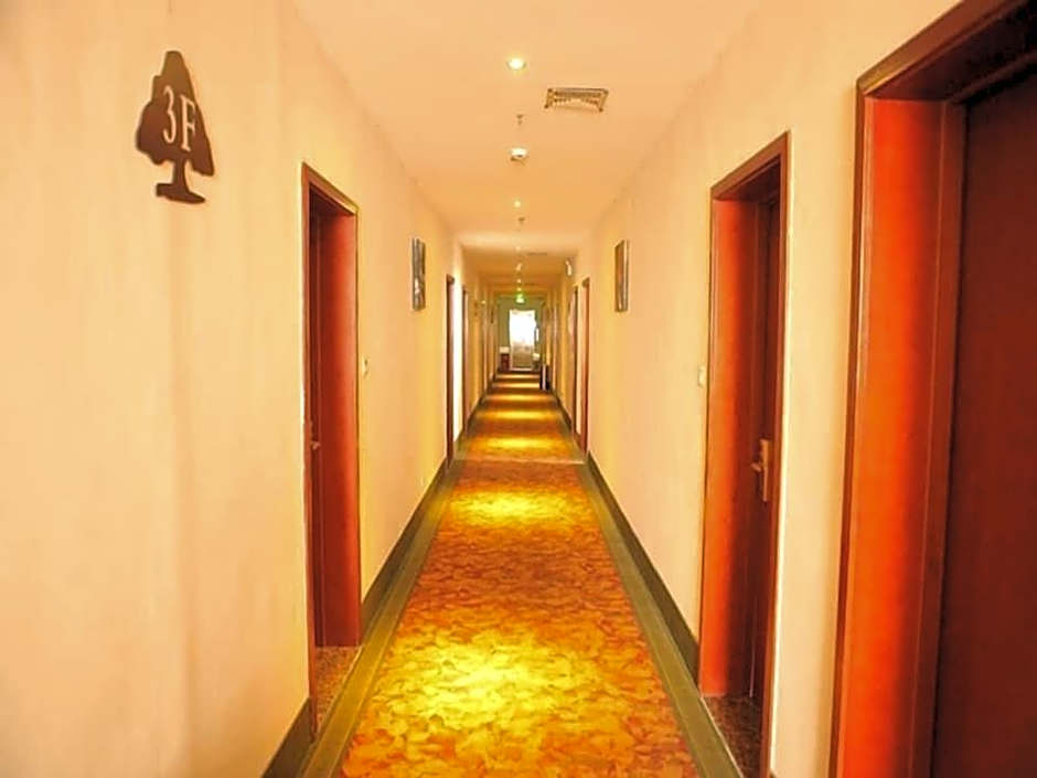 Greentree Inn Jinan Pingyin Express