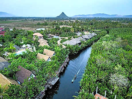 RiverTree Villa & Resort