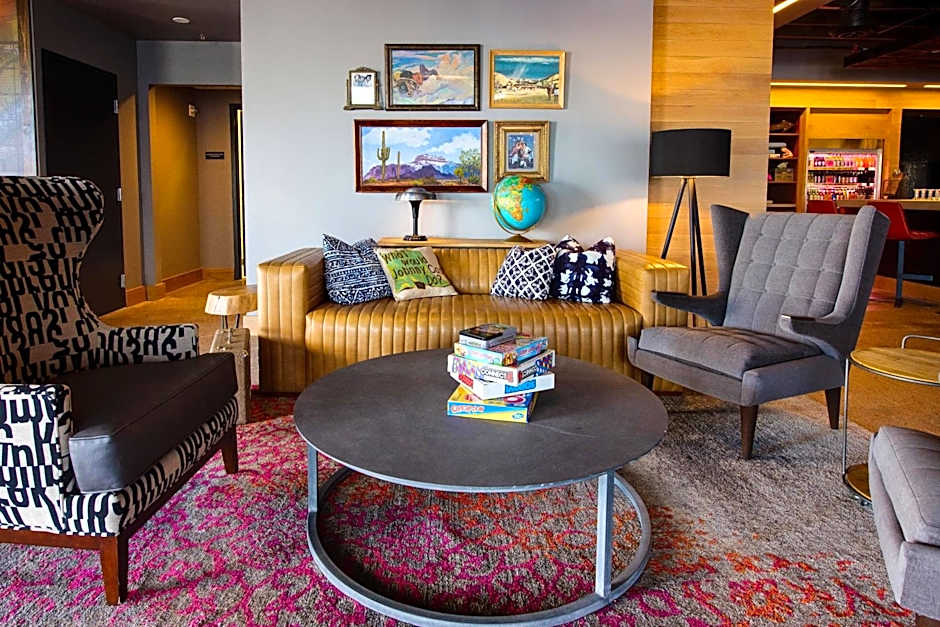 Moxy by Marriott Phoenix Tempe/ASU Area