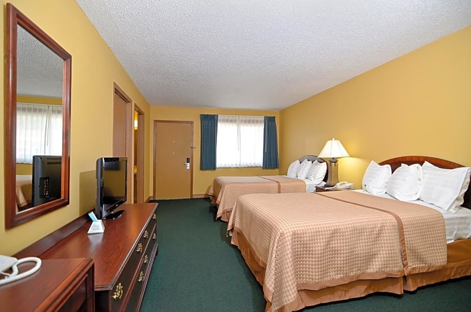 Americas Best Value Inn Iola
