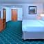 Holiday Inn Express and Suites West Ocean City