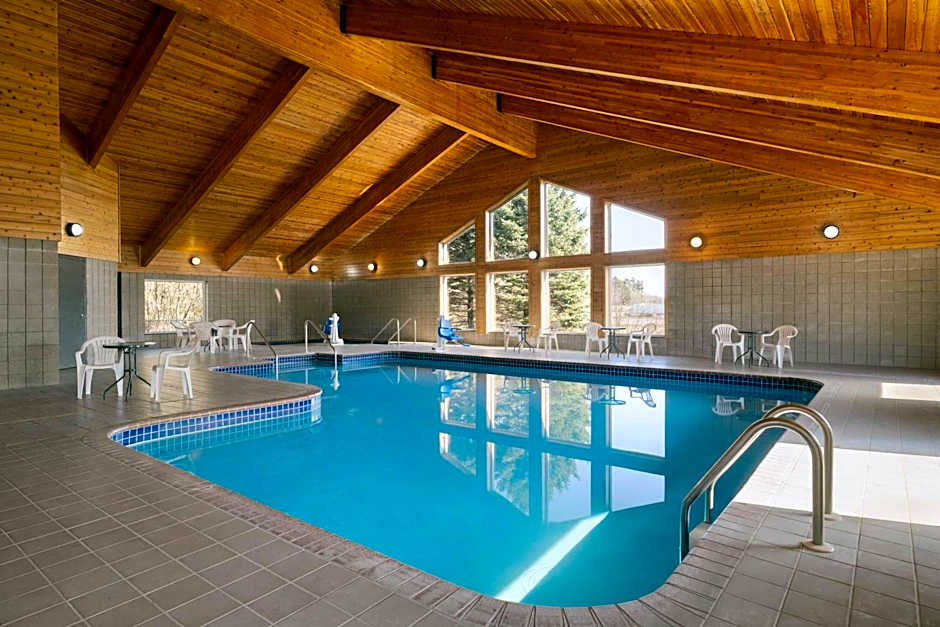 AmericInn by Wyndham Baldwin