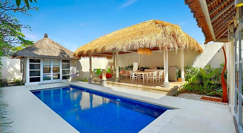 Harris Hotel & Residences Sunset Road