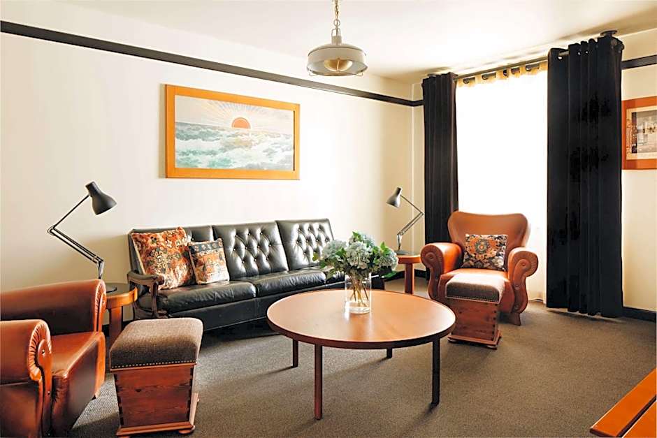 Chicago Athletic Association, part of Hyatt