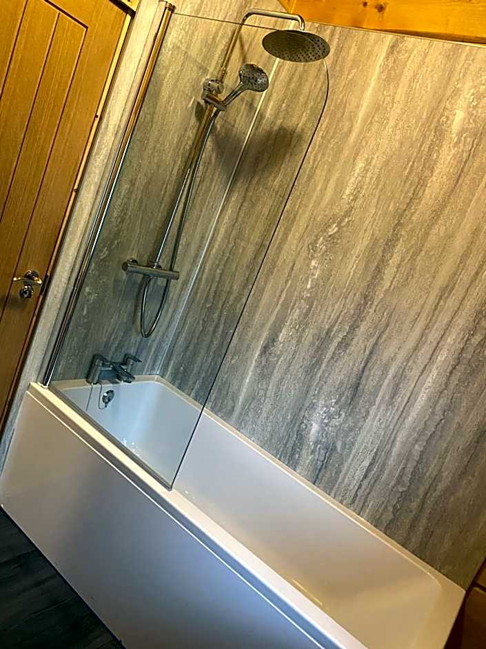 Ewes Water Log Cabins