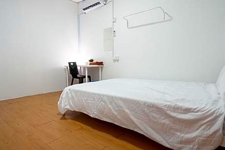 Aimelia guest house by G traveler