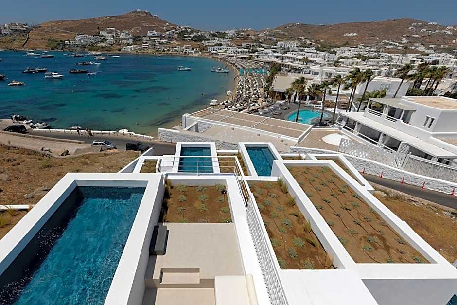 CUBIC Mykonos Seafront Design Suites