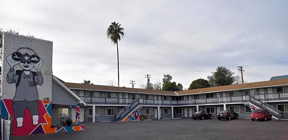 Travel Inn Redding