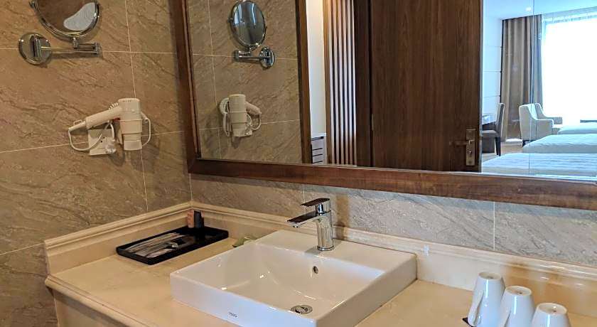 Muong Thanh Luxury Son La Hotel