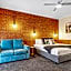 Golden River Motor Inn