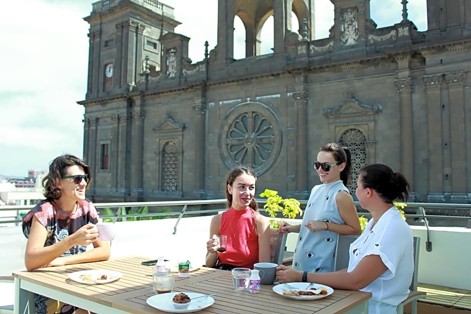 Santa Ana Suite & Rooms