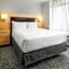 TownePlace Suites by Marriott Garden City