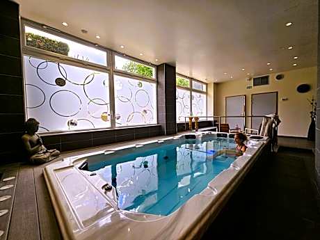 Le Castelet Sancy - Jardin & Spa