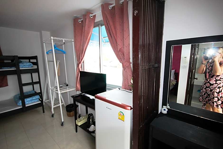 Hua Hin Paradise Guesthouse