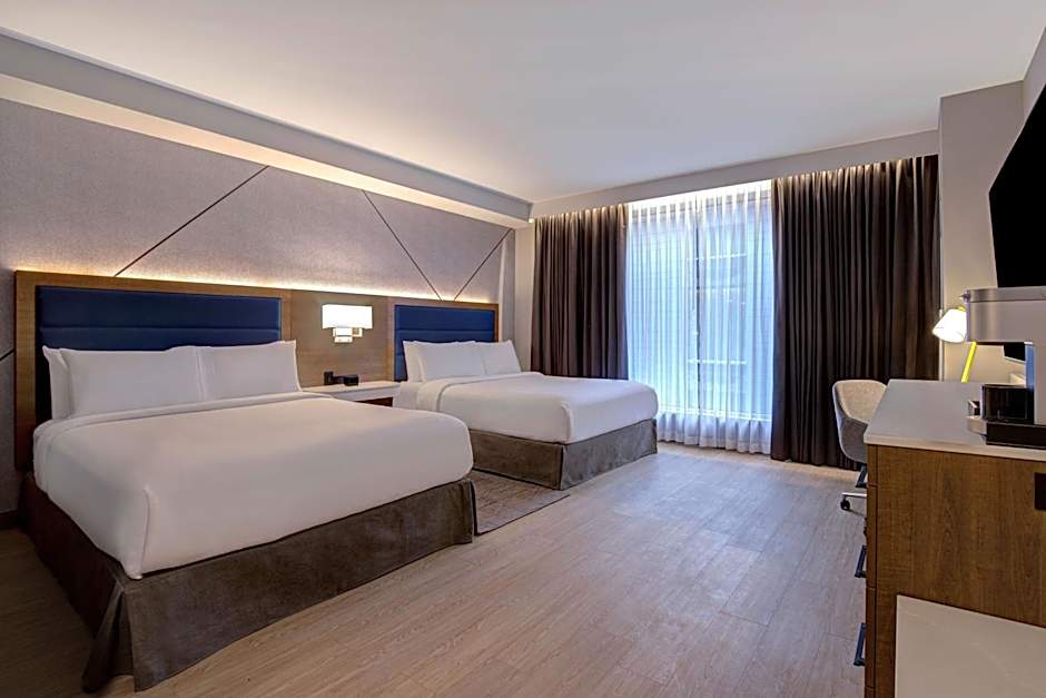 Hampton Inn By Hilton Montreal Downtown, Qc