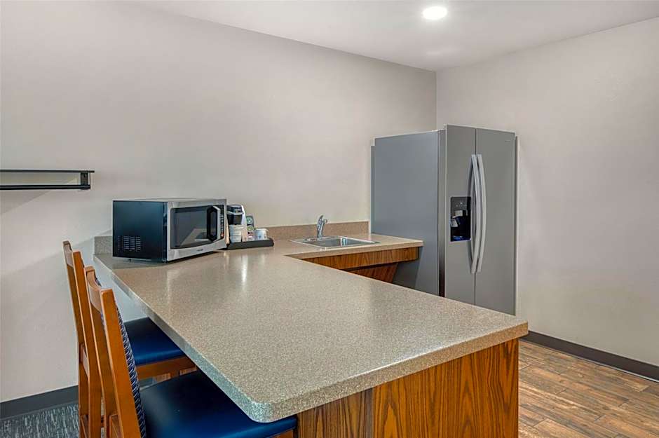 SureStay Plus Hotel by Best Western Elizabethtown Hershey