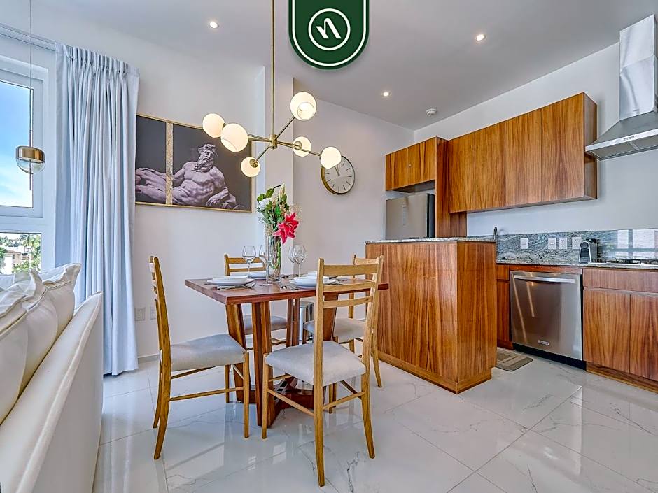 Great Design 1BR Condo - Rooftop pool
