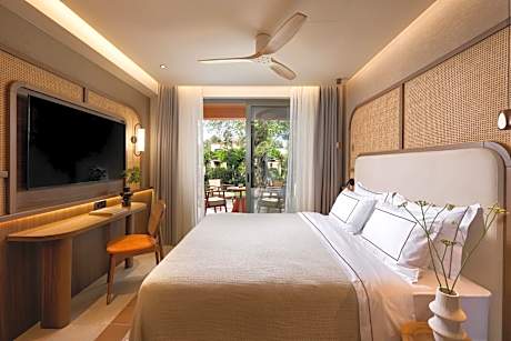 Deluxe Family Suite