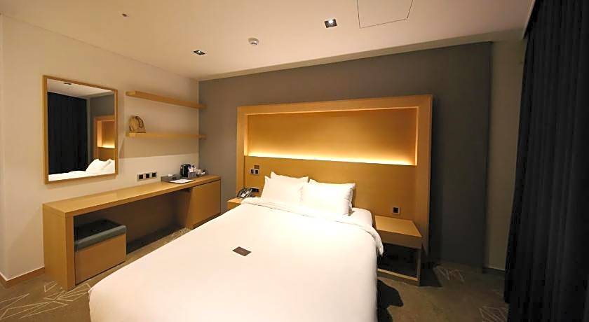 Sea Cruise Hotel