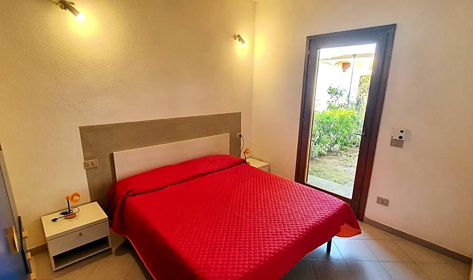 ISS Travel, L'Avru - 700 m from La Cinta beach