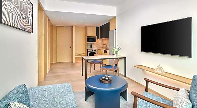 DoubleTree by Hilton Shenzhen Airport Residences